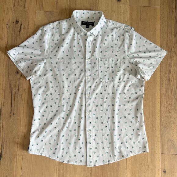 Mizzen+Main - Leeward Short Sleeve Button-Down Shirt - Size M - Picture 2 of 9